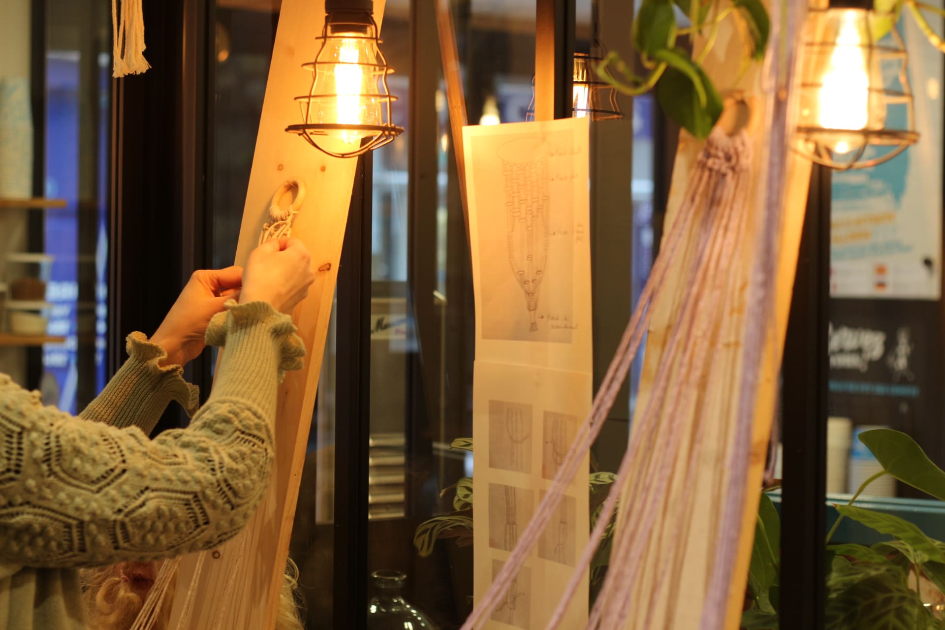 Atelier suspensions végétales en macramé avec Mylène chez Les Demoiselles de l'Air