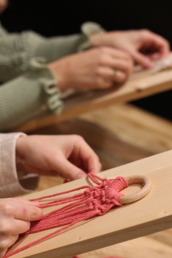 Atelier suspensions végétales en macramé avec Mylène chez Les Demoiselles de l'Air